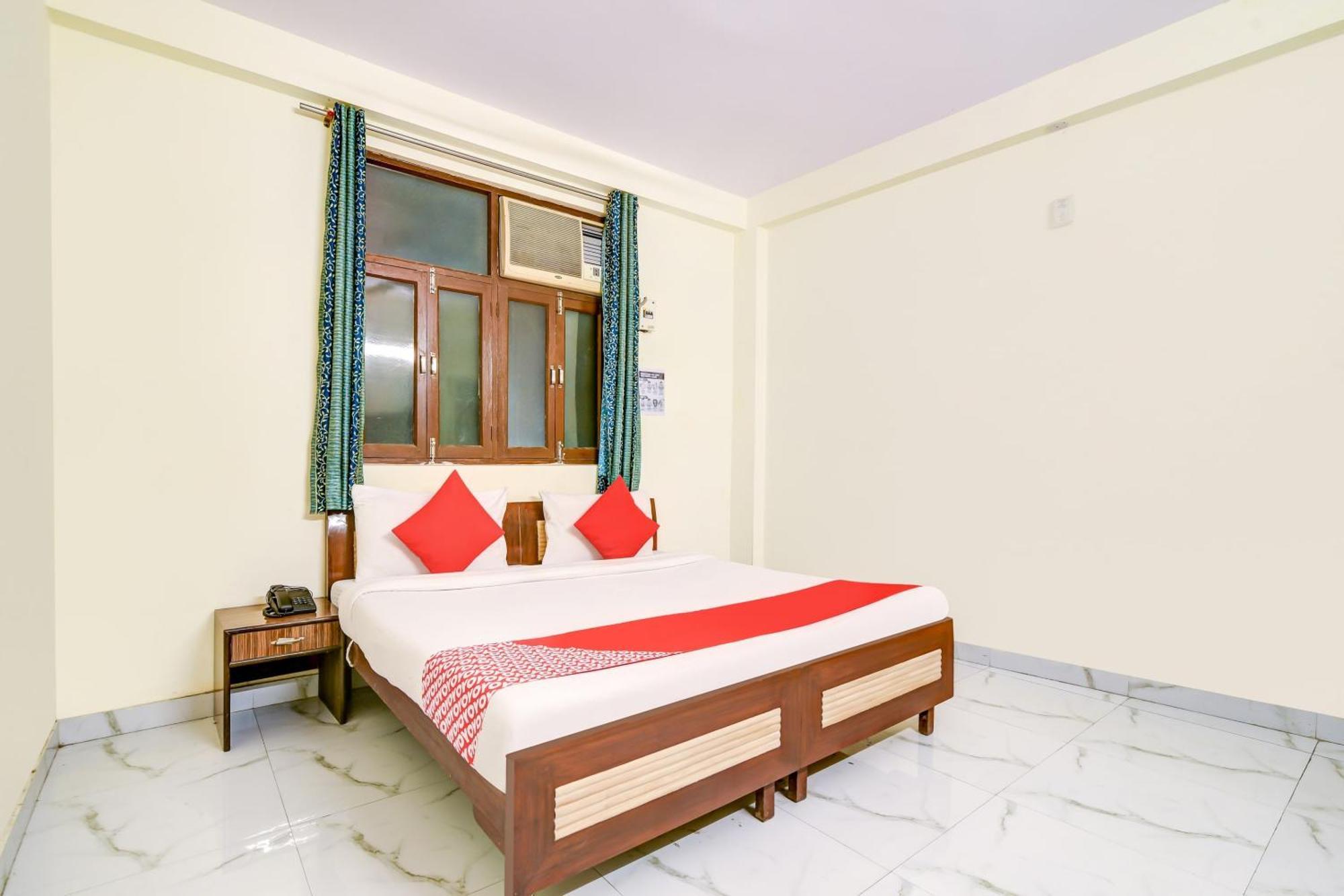 Hotel O 74192 Vishwakarma Palace Делі Екстер'єр фото